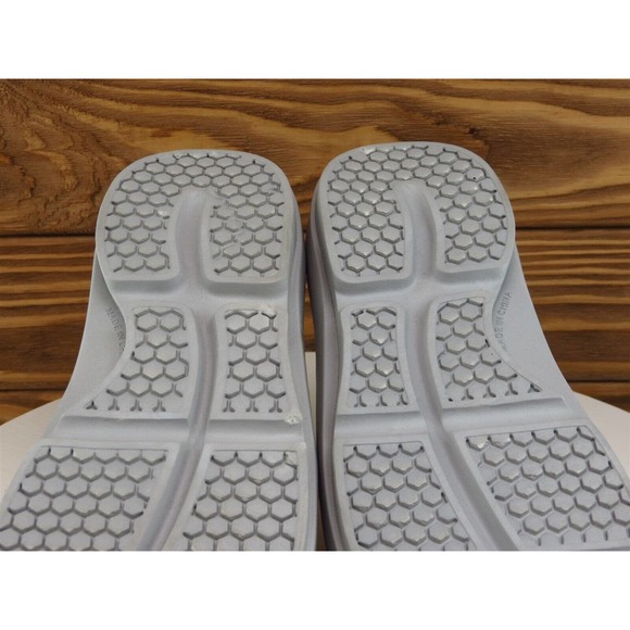 32 Degrees Size 6-7 M Women Sandal Slip-On Gray‎ Synthetic - Picture 10 of 10